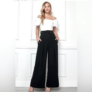 Alamia black trousers/ pants, high-waisted, wide leg, side pockets, size Medium